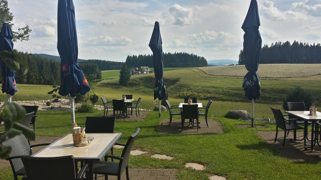 Gasthaus Zum Hirschen Furtwangen Exterior photo